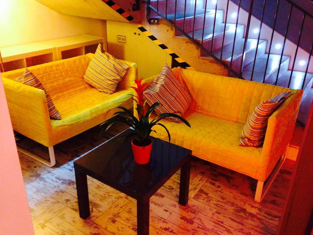 Bunk Boutique Hostel Galway Bagian luar foto